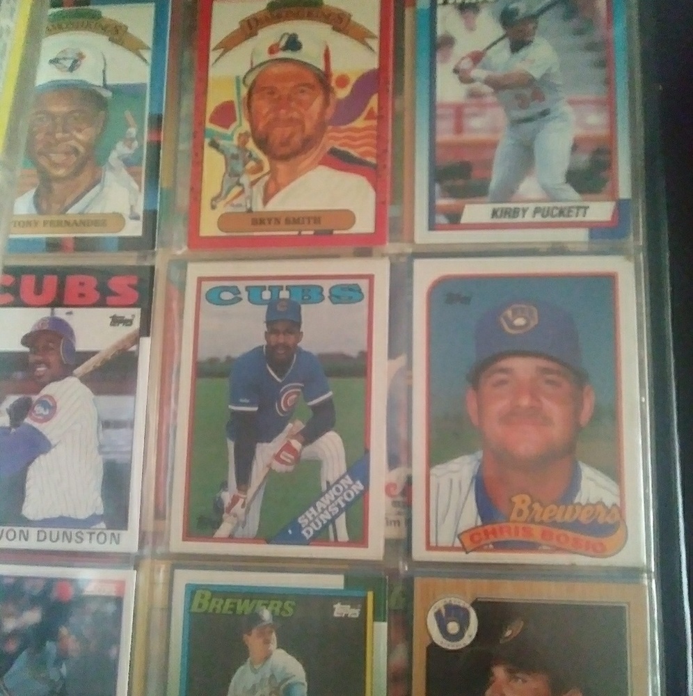 Collectible baseball cards